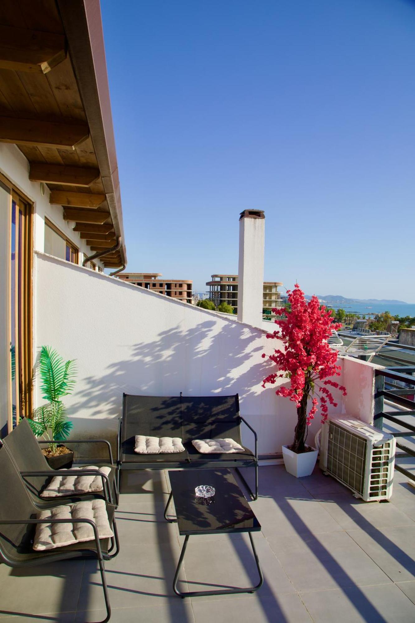 Sea View Apartments Golem  Bagian luar foto